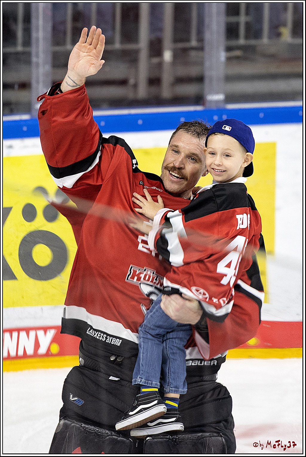 PENNY DEL;  Koelner Haie - Krefeld Pinguine; Koeln, 31.10.2021